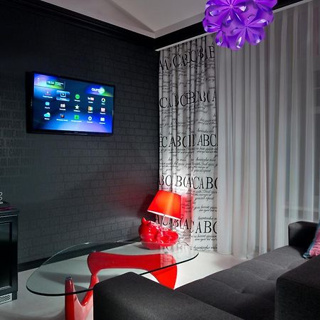 De Gaulle Boutique Hotel Харков Екстериор снимка