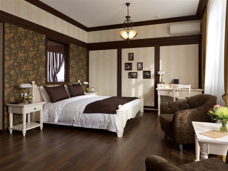 De Gaulle Boutique Hotel Харков Екстериор снимка