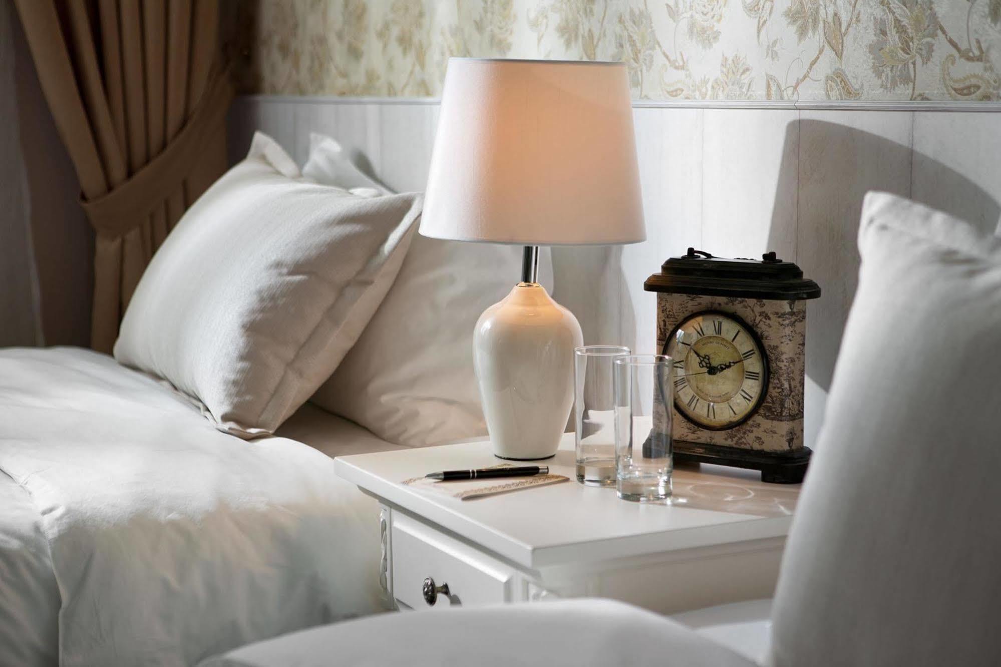 De Gaulle Boutique Hotel Харков Екстериор снимка