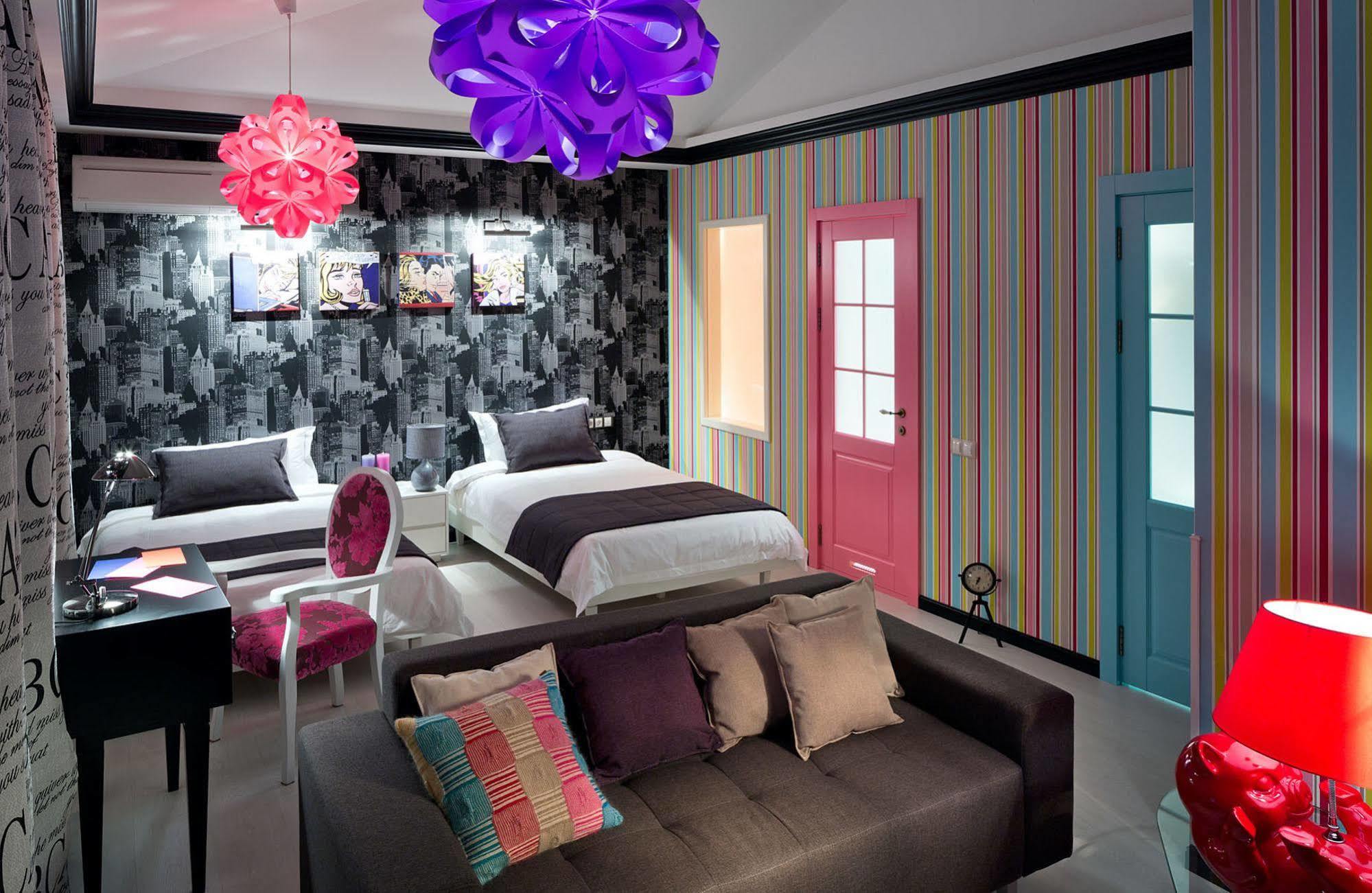 De Gaulle Boutique Hotel Харков Екстериор снимка