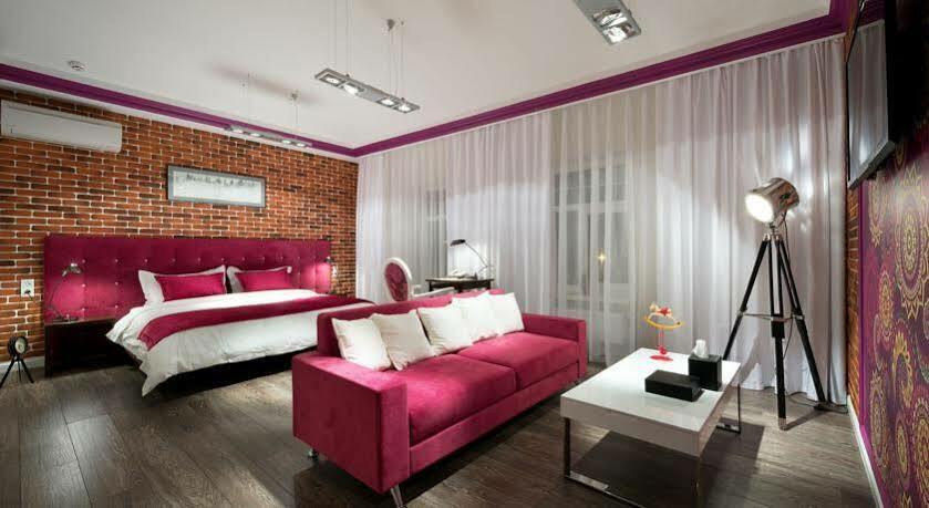 De Gaulle Boutique Hotel Харков Екстериор снимка