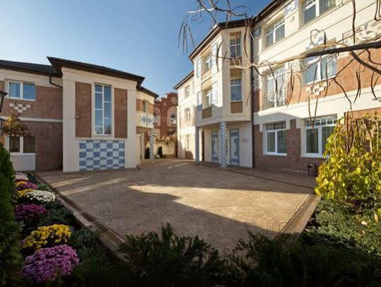 De Gaulle Boutique Hotel Харков Екстериор снимка